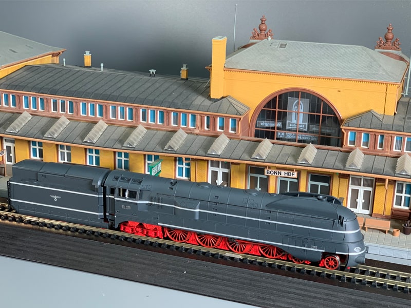 brawa-modelleisenbahn-hauptbahnhof